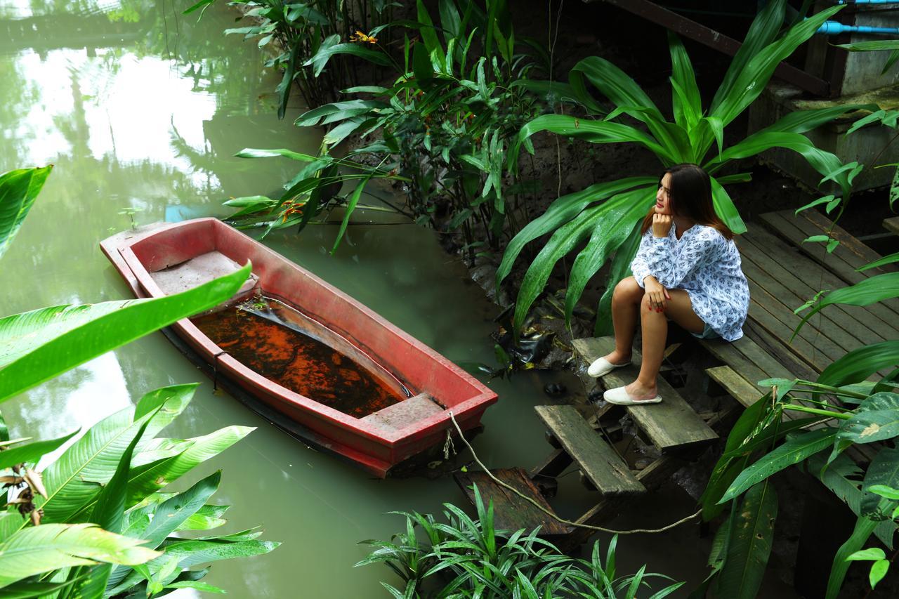 Hatthatara Resort Samut Songkhram Exterior photo